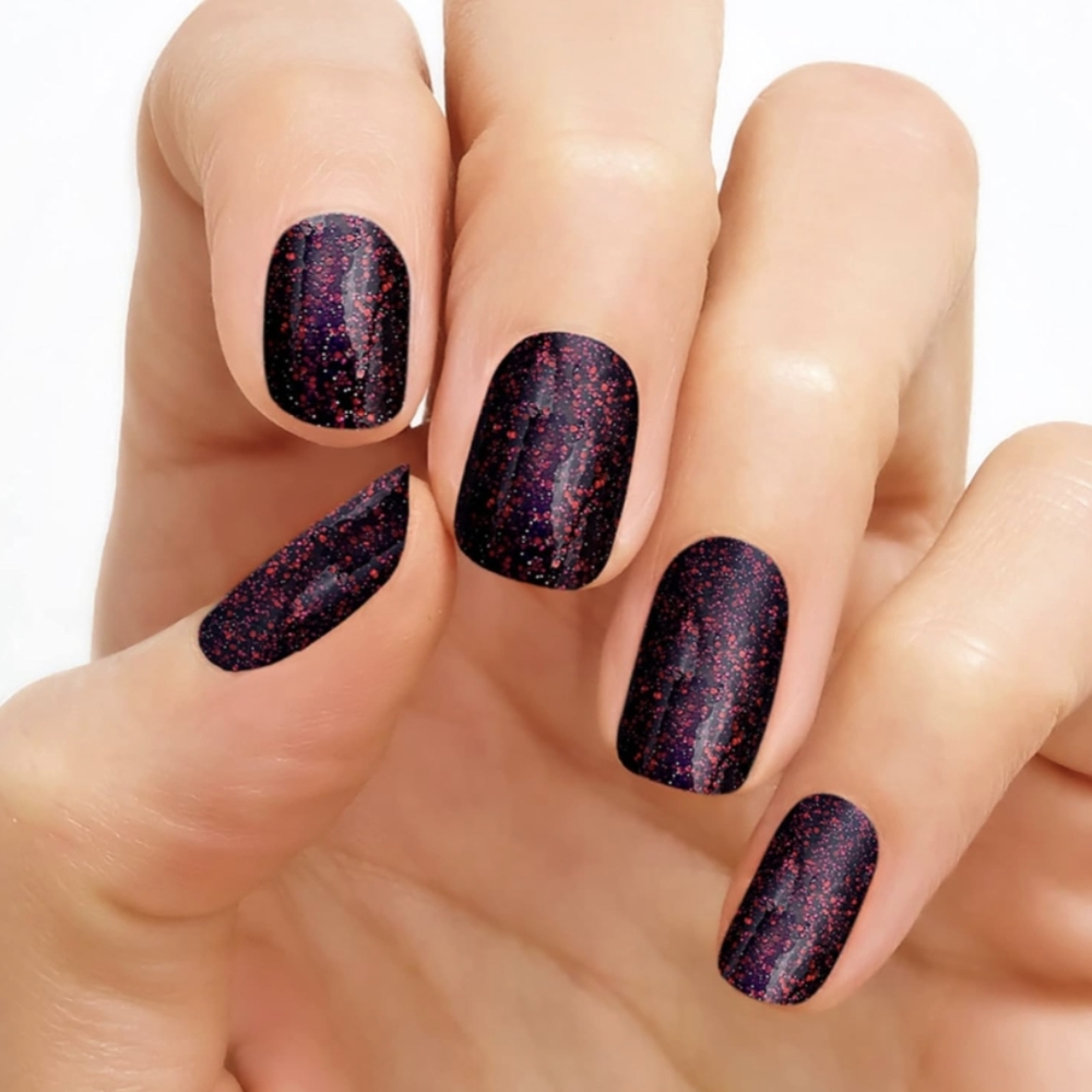Color Street Nail Strips - *retired* Russian Around